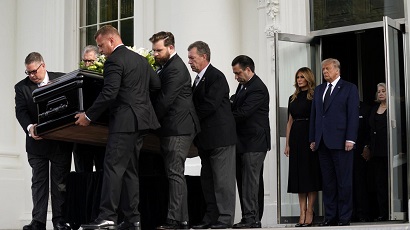 Private memorial service held at White House for Trump’s brother
