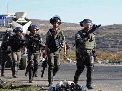 Israel strikes Hamas targets in Gaza