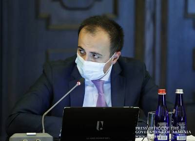 Newspaper: Armenia PM instructs law enforcement to inspect health minister