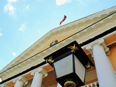 Դեսպանությունը ներկայացրել է Մոսկվայից դեպի Երևան նախատեսված նոր չարտերային չվերթների ժամանակացույցը