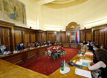 Newspaper: Western-funded NGOs "collaborating" with Armenia authorities