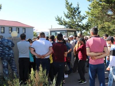 Residents of Georgia's Toria village hold protest in Akhalkalak