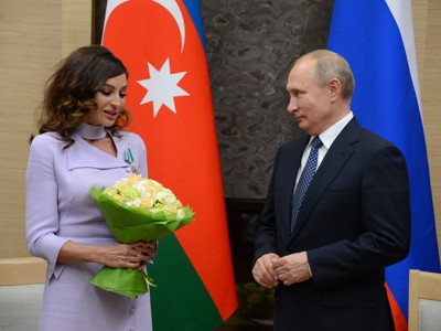 Պուտինը շնորհավորել է Ալիեւային