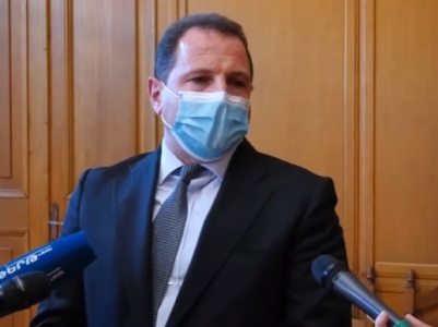 Armenia defense minister says he is not familiar with 'nation-army' concept