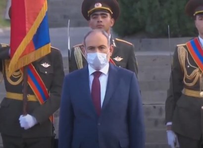 Armenia PM awarding heroes of victorious Tavush Province battles at Sardarapat Memorial