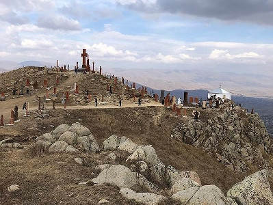 «Սուրբ Հովհաննես» մատուռ տանող ճանապարհին քաղաքացին ընկել և վնասել է ոտքը