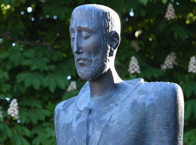 Monument to Komitas, symbol of Armenian Genocide, is desecrated in Paris