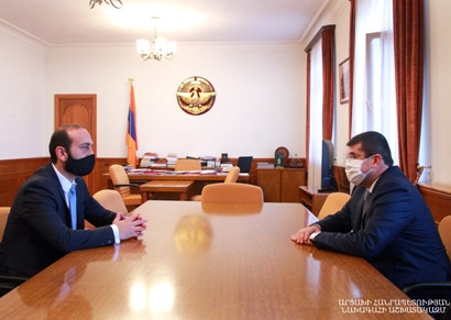 Karabakh President receives Armenia parliament speaker, cooperation of two states discussed