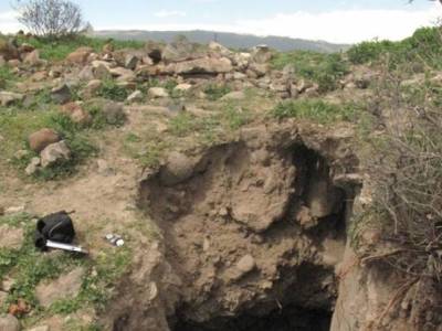 Գանձագողություն «Ախթամիր ամրոց» հուշարձանի տարածքից․ հայտնաբերվել է հին մետաղադրամ, մետաղյա 2 իր եւ դանակ