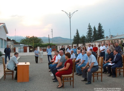 Նախագահ Արայիկ Հարությունյանն այցելել է Ասկերանի շրջանի Բերքաձոր համայնք