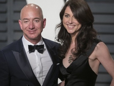 Bloomberg. Amazon-ի հիմնադիր Զեֆ Բեզոսի նախկին կինը դարձել է աշխարհի ամենահարուստ կինը