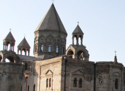«Փաստ». «Մկրտությանը 7 հազար դրամ է, պսակադրությանը՝ 21 հազար. Քրիստոնյան պետք է իր տասանորդը եկեղեցուն տա»