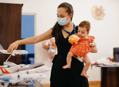 «Վերադարձել եմ աշխատանքի». Տաթեւիկ Ռեւազյանը լուսանկարներ է հրապարակել դստեր հետ