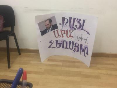 Միջադեպ ԱԺ-ում. «Ալեն Սիմոնյանն ո՞վ է, որ թույլ տա, կամ թույլ չտա». Հարցին միջամտեց ԱԺ նախագահը