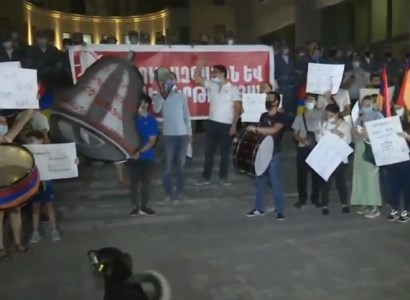 Վաղվա կառավարության նիստից հետո կհասկանանք մեր քայլերի հերթականությունը. ՀՅԴ երիտասարդական կազմակերպության երթն ավարտվեց