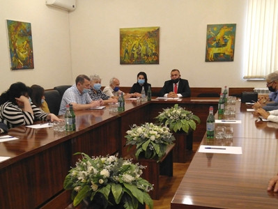Արցախի խորհրդարանում ընդունել են Փաստաբանների պալատի անդամներին