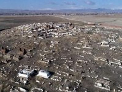 Վանի Արճեշ գանձագողերը 5000-ամյա գերեզմաններ են կողոպտել (ֆոտո)