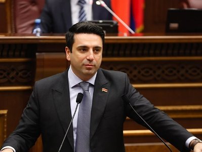 Կարծում եմ, որ հանրահավաքի որոշումը հարմարեցվել է դատարանում Ծառուկյանի կալանքի հարցի քննարկմանը. Ալեն Սիմոնյան