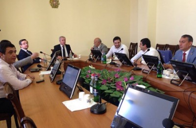Newspaper: Armenia PM keeps April 2016 war inquiry committee activities under his control