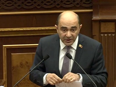 «Տվեք հրամաններ գնալ առաջ եւ բոլորով գնանք առաջ». Մարուքյանը՝ Փաշինյանին