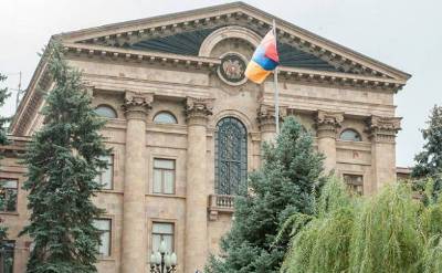 «Հրապարակ». Էական փոփոխություններ օրենքում. Երբ կարող է կասցեվել կուսակցության գործունեությունը