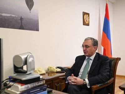 Armenia FM holds video-call with Greek counterpart