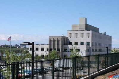 US Embassy instructs its staff, their families not to leave Yerevan