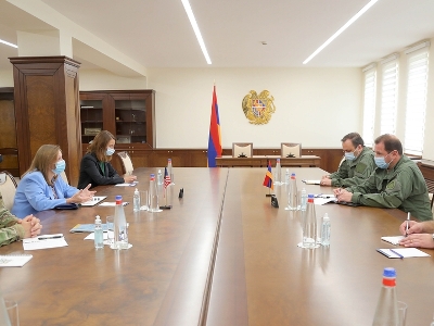 Armenia defense minister to US envoy: Development of situation at this rate will be catastrophic for whole region