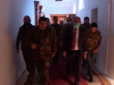 Աննա Հակոբյանը ամուսնու` Արցախ այցից տեսանյութ է հրապարակել