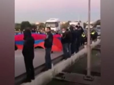 Armenians close off entry to, exit from Germany’s Hamburg, demand condemnation of Azeri-Turkish aggression