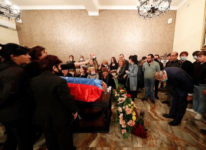 Armenia PM attends Requiem Service for deceased soldier, Private Marat Manukyan (PHOTO)