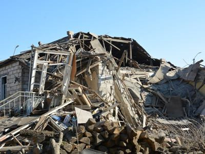 At night Azerbaijan shells Stepanakert with cluster bombs, 3 injured (VIDEO)