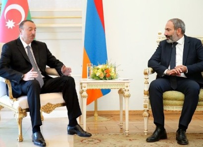 «Իզվեստիա». Բարի դերի ժեստ. ի՞նչ սպասել Փաշինյան-Ալիեւ հանդիպումից