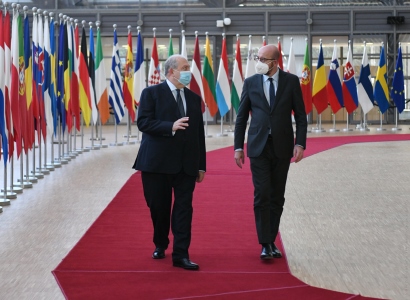 Armenia President: Ceasefire is an absolute necessity, and Turkey needs to step out of conflict (PHOTO)