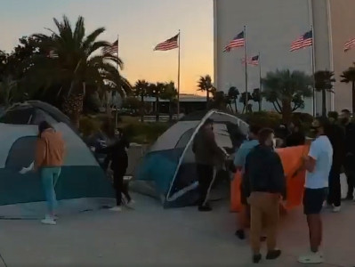 Armenian youth in US declares hunger strike to protest Azerbaijan, Turkey aggression against Karabakh (VIDEO)