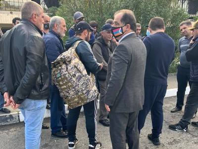 Արցախ է մեկնել Աբխազիայից կամավորների «Համշեն» առաջին խումբը (ֆոտո)