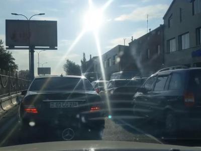 Երևան-Էջմիածին մայրուղում ոստիկանները կանգնեցրել են Երևան եկող ժողովրդին. Կարեն Վրթանեսյան