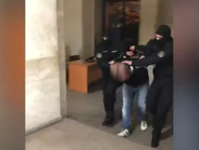 Armenia National Security Service: 3 persons who robbed items from PM's official mansion detained