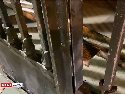 Gates of Armenia parliament closed with solder