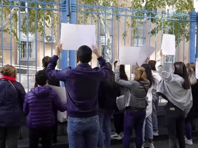 Residents of Artsakh’s Hadrut protesting outside UN office in Armenia