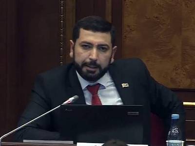 Ես նման մտադրություն չունեմ. Ռուստամ Բաքոյանը՝ մանդատը վայր դնելու հնարավորության մասին