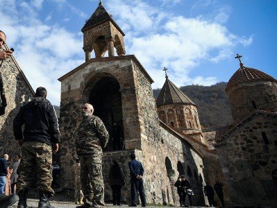 ՌՈԻԵ. Ղարաբաղում առճակատումը դադարեցնելու անփոխարինելի պայման է քրիստոնեական սրբավայրերի անձեռնմխելիությունը
