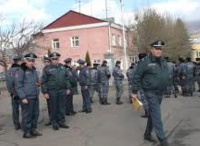 Ոստիկանական ուժեր են բերվել Երեւանի կենտրոն