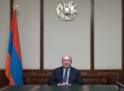 ՀՀ նախագահը խոսում է կառավարության հրաժարականի եւ արտահերթ խորհրդարանական ընտրությունների անհրաժեշտության մասին