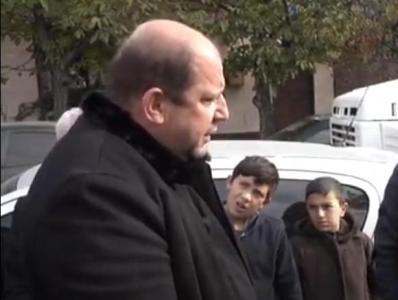 Ինչ վատ բան լինում է, գցում է նախկինների վրա, բայց հենց լավ բան է լինում, ասում է՝ ես եմ արել. քաղաքացիների զրույցը
