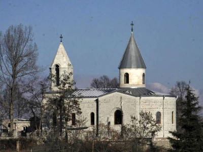 Խստորեն դատապարտում ենք Շուշիի Սուրբ Հովհաննես Մկրտիչ եկեղեցու հանդեպ իրականացված վանդալիզմը.Մայր Աթոռ Սուրբ Էջմիածին
