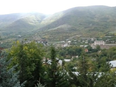 Հադրութցիներն ընկած են դռնեդուռ, որ վարձով բնակարան ճարեն․ արցախցի պատգամավորը՝ Ստեփանակերտում իրավիճակի մասին