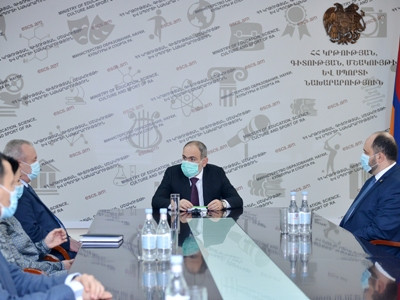 Armenia PM introduces new minister of education, science, culture and sport