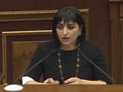 Քարվաճառում երեկ տեղադրված դարպասները այսօր արդեն կոտրվել են․ Թագուհի Թովմասյան