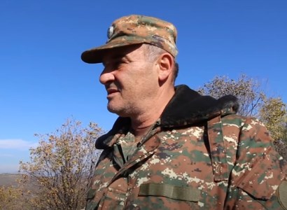 Armenian soldiers reach Armenian-Azerbaijani border in Syunik province (PHOTOS)